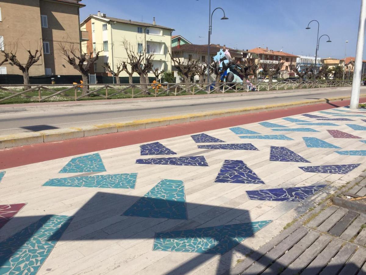 Pousada Copacabana Praia - Affittacamere - Casa Vacanza A Porto SantʼElpidio Extérieur photo