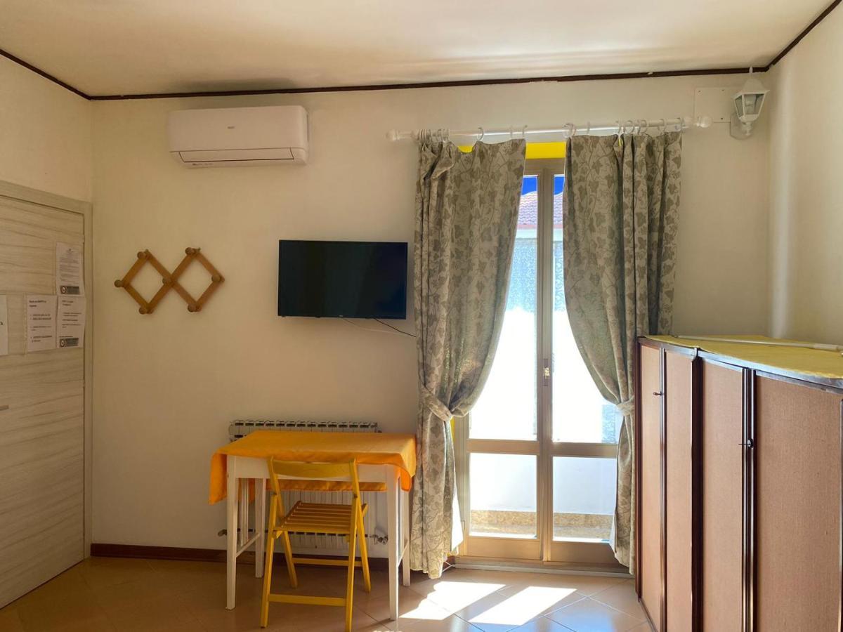 Pousada Copacabana Praia - Affittacamere - Casa Vacanza A Porto SantʼElpidio Extérieur photo