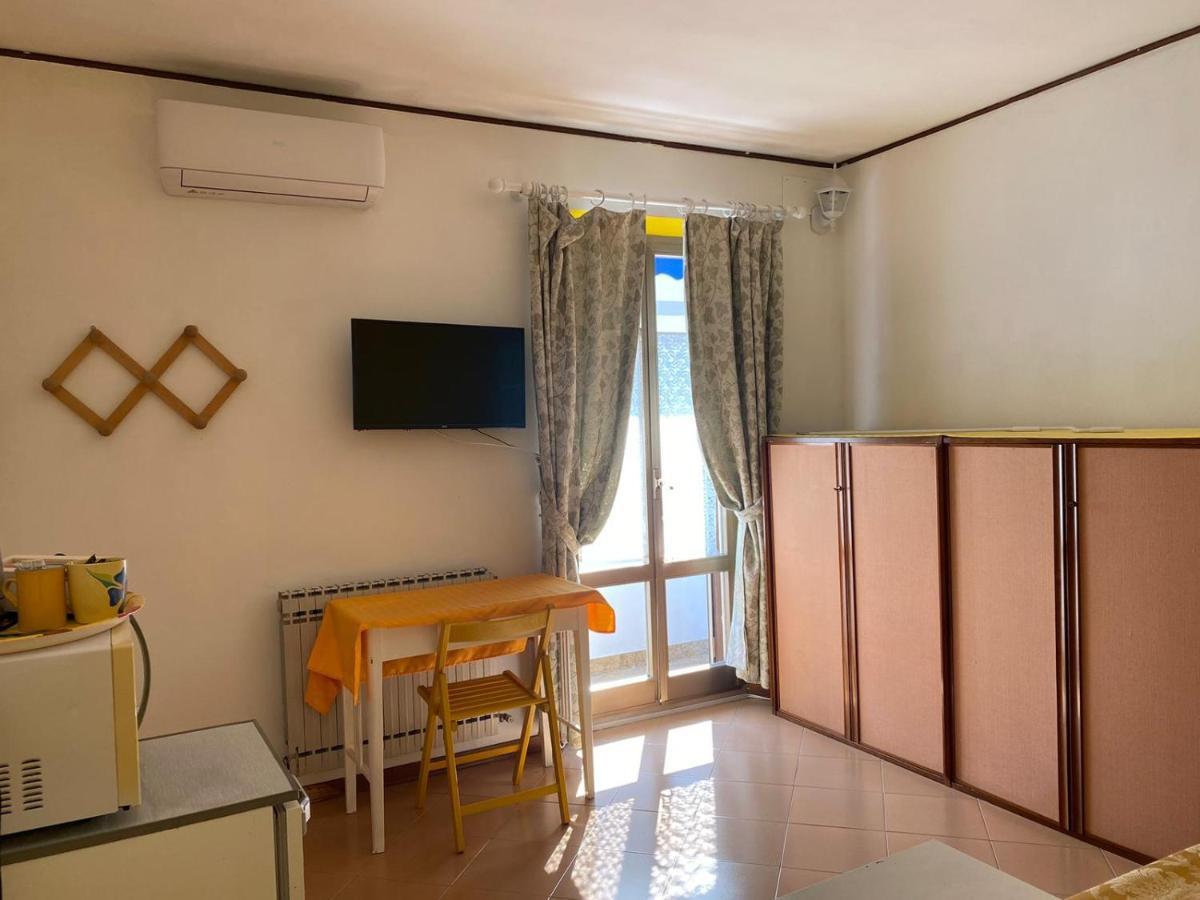 Pousada Copacabana Praia - Affittacamere - Casa Vacanza A Porto SantʼElpidio Extérieur photo